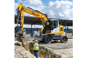 Liebherr A 918 Compact : la pelle sur pneus qui redéfinit les standards de la polyvalence