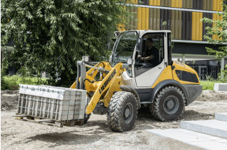 Chargeuse sur pneus Liebherr L 506 Compact