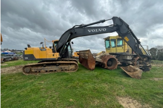Occasion Pelle sur chenilles Volvo EC220
