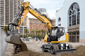 Pelle sur pneus Liebherr A 913 Compact